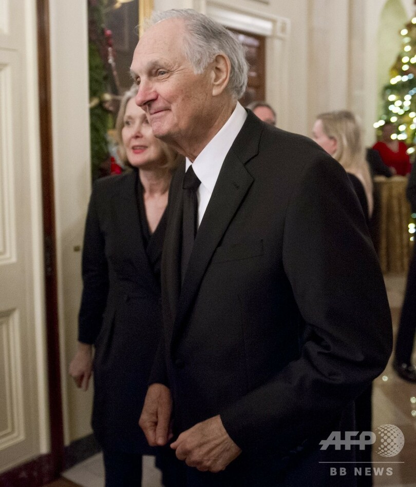 「マッシュ」の俳優A・アルダさん、パーキンソン病公表