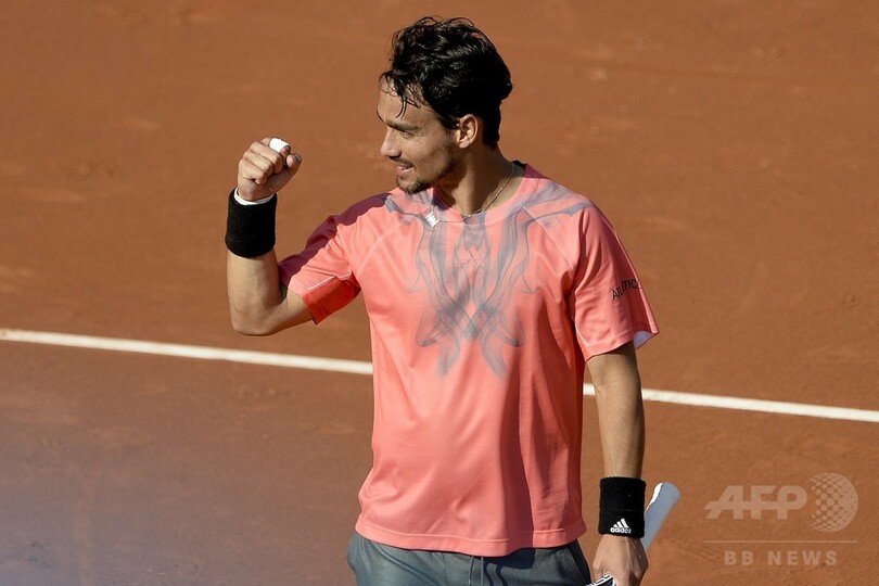 ナダル、「最悪」のプレーでフォニーニに敗れる バルセロナ・オープン