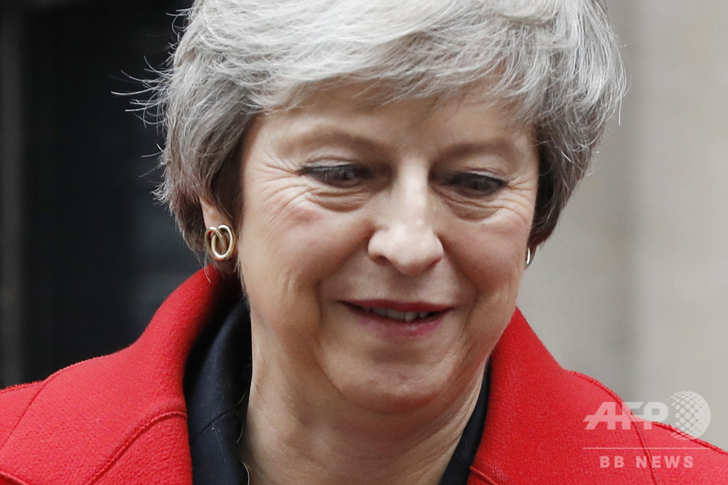 英首相、議会が合意案不支持なら「EU離脱しない選択肢ある」と発言 英首相、議会が合意案不支持なら「EU離脱しない選択肢ある」と発言