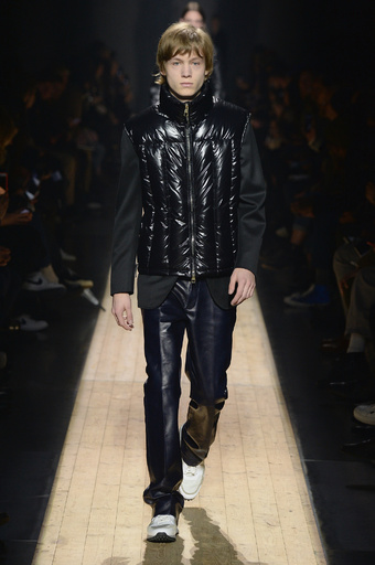 モードな大人のレザーコーディネート、「ダンヒル」18/19年秋冬メンズ