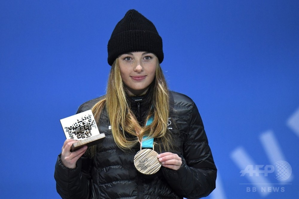 NZ、冬季五輪で26年ぶりメダル 最年少記録も 写真4枚 国際ニュース