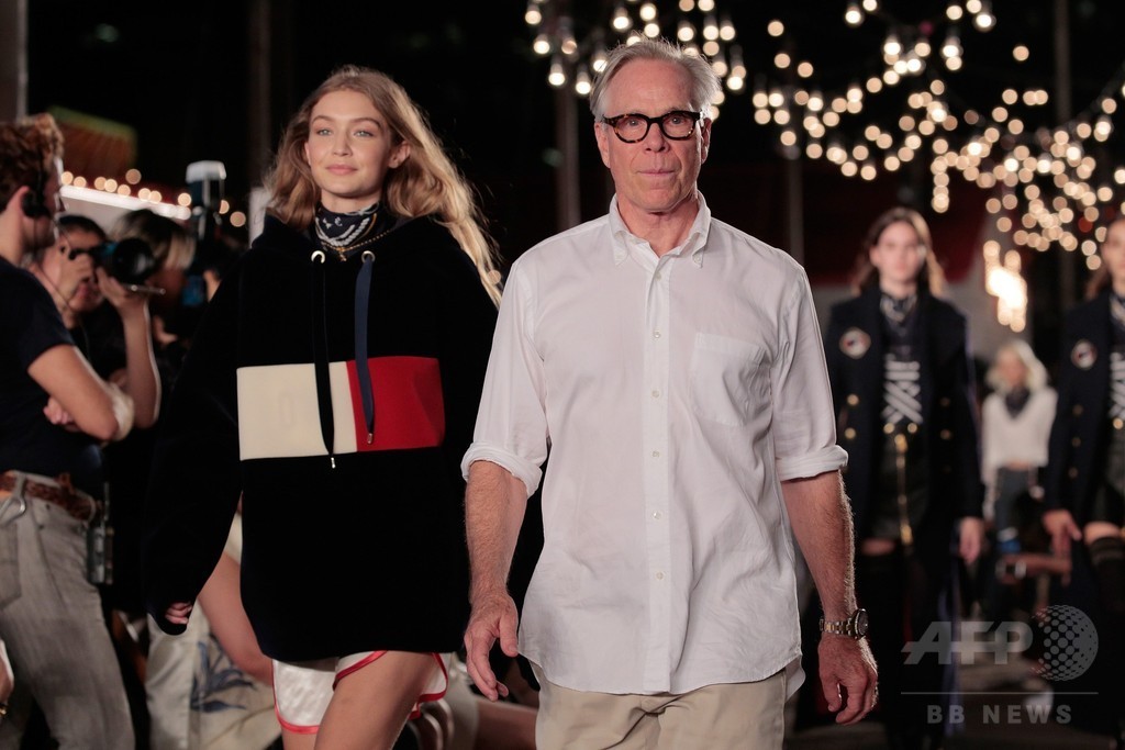 「トミー ヒルフィガー」17年春夏