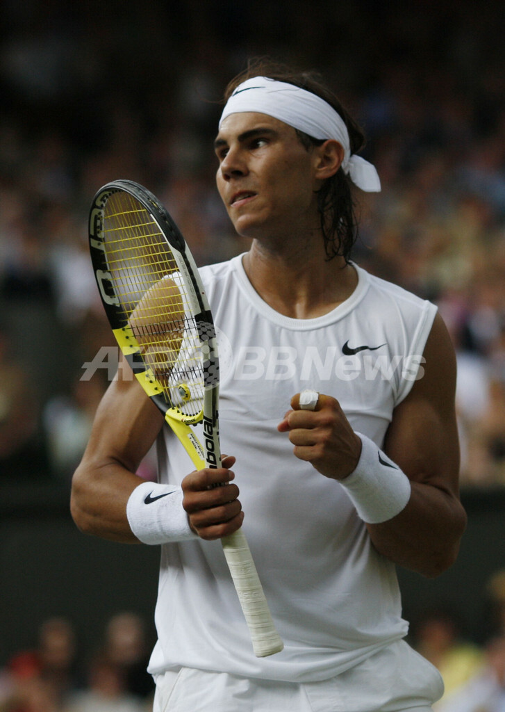 ナダル フェデラーを破りウィンブルドン初優勝 写真29枚