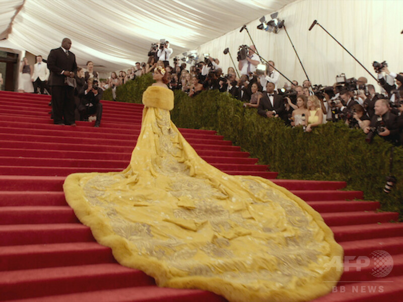 ドキュメンタリー映画「メットガラ ドレスをまとった美術館」