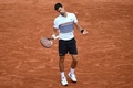 全仏オープンテニス、男子シングルス準々決勝。試合に臨むノバク・ジョコビッチ（2017年6月7日撮影）。(c)AFP/Eric FEFERBERG