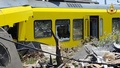 イタリア南部プーリア州で起きた列車衝突事故の現場。地元消防当局提供（2016年7月12日提供）。(c)AFP/Vigili del Fuoco