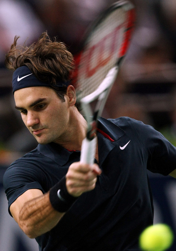 フェデラー カルロビッチ降し3回戦へ