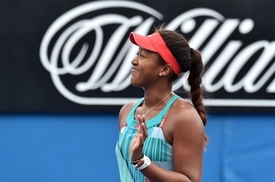 大坂がシード破る金星、3回戦でアザレンカと対戦 全豪OP