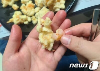 「エビチリなのに、まるで“ダウンをまとった小エビ”」韓国の中華料理店にため息