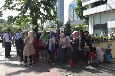 インドネシアでM6.0の地震、首都ではパニックも