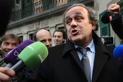 CASがプラティニ氏の異議を却下、FIFA倫理委は処分延長を示唆