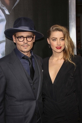 ハリウッド・ビューティー・アワード、J・デップが登場