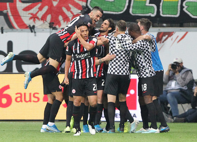 ドルト、終盤に同点許しフランクフルトと痛恨ドロー