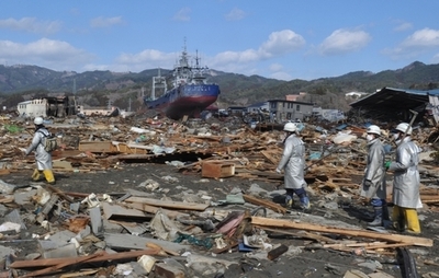 8日ぶり男性救出、倒壊した住宅から 宮城県気仙沼
