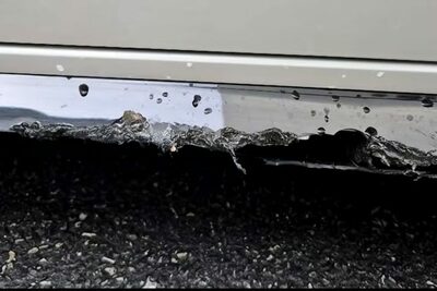 「係員の指示に従っただけなのに」洗車場で新車が傷だらけ…韓国・抗議したら暴言と暴行、タクシー運転手が告訴