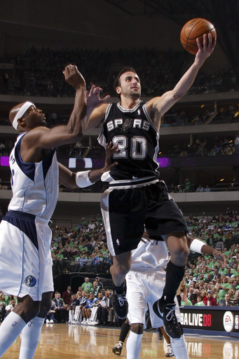 ジノビリ ブルズ戦は欠場か