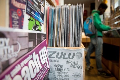 英国でアナログレコードが人気復活、10年ぶりの売れ行き