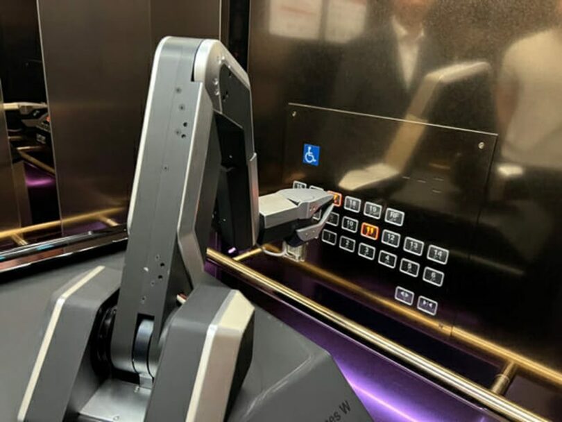 WATTの自律走行ロボット「ジェームス・ワット」(c)KOREA WAVE