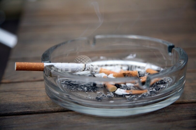 中年期のタバコ吸い過ぎで認知症リスク2倍以上に 写真1枚 国際ニュース Afpbb News