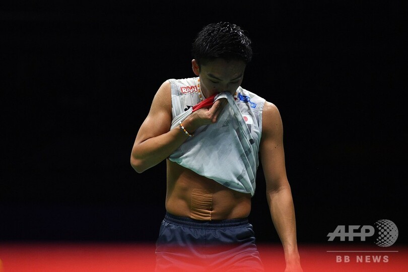 桃田が逆転勝ちで8強、西本はチェン龍に敗れる 世界バドミントン