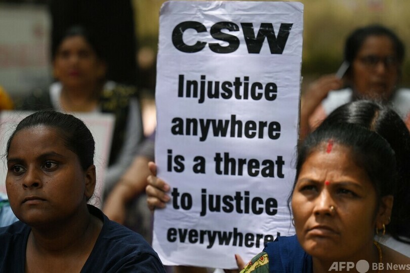 集団レイプで終身刑の11人を早期釈放 被害者「あぜん」 インド