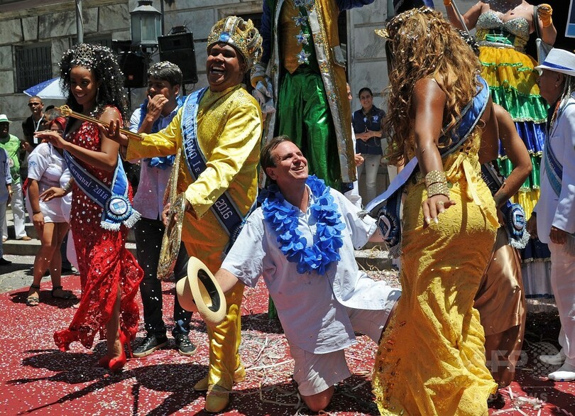 リオのカーニバル、ジカ熱懸念の中で開幕 ブラジル