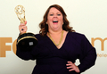 米ロサンゼルス（Los Angeles）で行われた第63回プライムタイム・エミー賞（Primetime Emmy Awards）授賞式で連続コメディー部門の主演女優賞を獲得したメリッサ・マッカーシー（Melissa McCarthy、2011年9月18日撮影）。(c)AFP/ROBYN BECK