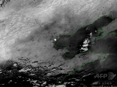 気象衛星が捉えた中国・天津の大爆発、気象庁 写真2枚 国際ニュース