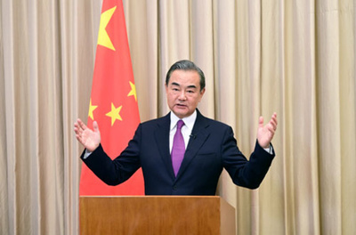 中国政府は中国企業に他国の法律に違反する国外データの提供を求めない 王毅外交部長