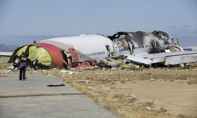 アシアナ機の操縦士は「滑走路が見えなかった」、聞き取り調査で判明