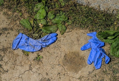 使用済みマスクや手袋を取引…闇市場の急拡大で取り締まり インド