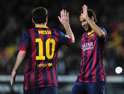 メッシ2得点でバルセロナ大勝、 ネイマールが復帰弾