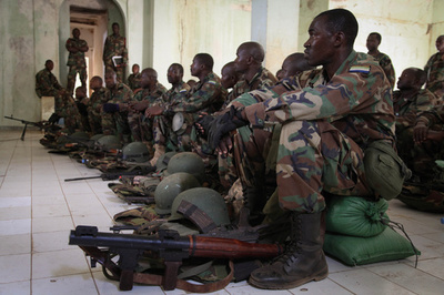 米軍、ソマリアでアルシャバーブ狙い無人機攻撃