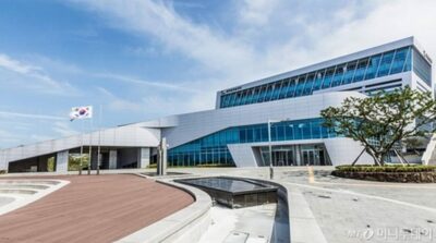 「コンビニバイトより稼げない」 [KWレポート] 韓国的「官尊民卑」の終末 (8)