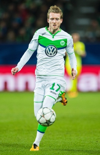 ドルトムント、ボルフスブルクからシュールレ獲得を発表