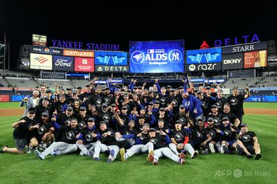 ブルージェイズがヤンキース撃破 リーグ優勝決定S進出