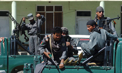 韓国人人質殺害の期限過ぎる、タリバンからは声明なし