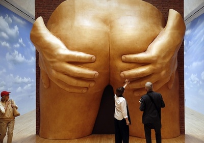 「巨大な尻」や「貞操帯」、英ターナー賞ノミネート発表