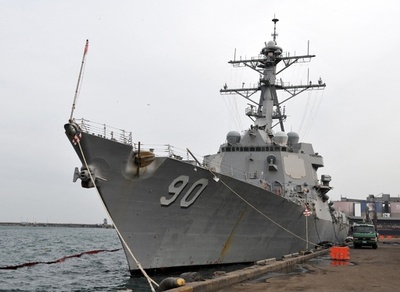  ロシア、日本海で米艦の領海侵犯阻止と主張 米は否定