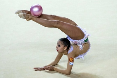 【写真特集】欧州新体操選手権の華やかな演技