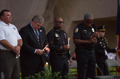 米警官狙撃 「爆弾ロボット」の使用は正当、ダラス警察