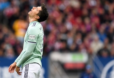 バイエルンが下位と痛恨ドロー、ドルトに優勝の可能性残す