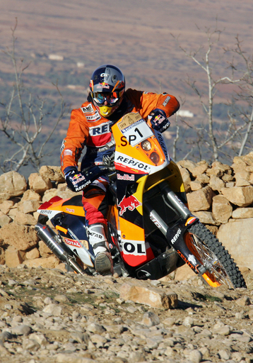 ＜ダカールラリー2007＞コマ 第3ステージを制し総合2位に浮上 - モロッコ