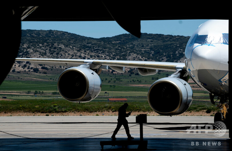 スペイン辺境の空港が活況、背景に新型コロナ