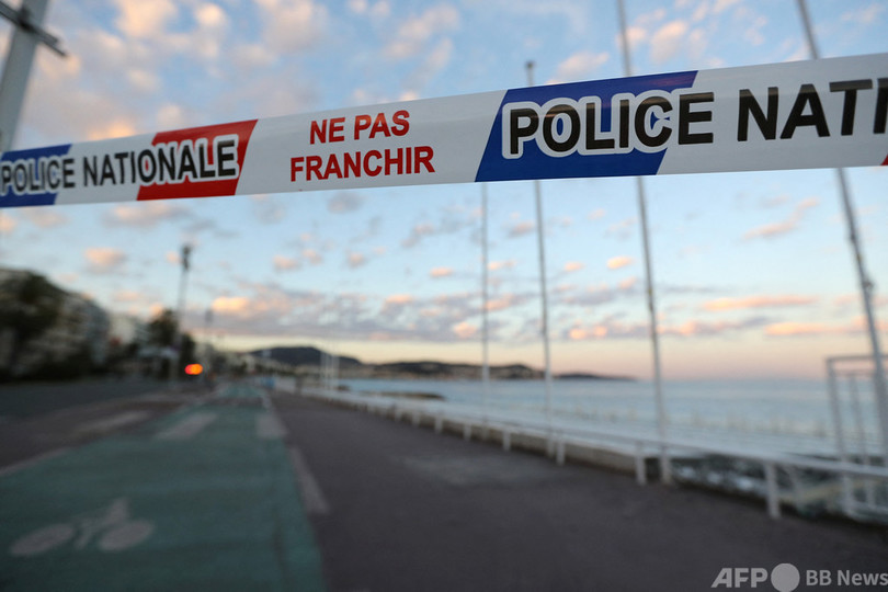 77歳女性の頭部切断 自宅で遺体発見 フランス