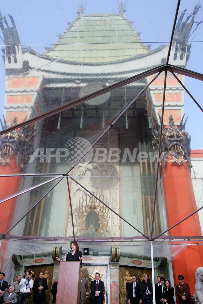 『パラノーマル・アクティビティ2』、北米興収で初登場1位