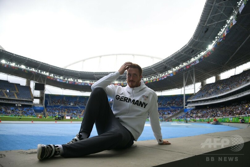 円盤投げ世界王者、まさかの理由で負傷し予選敗退