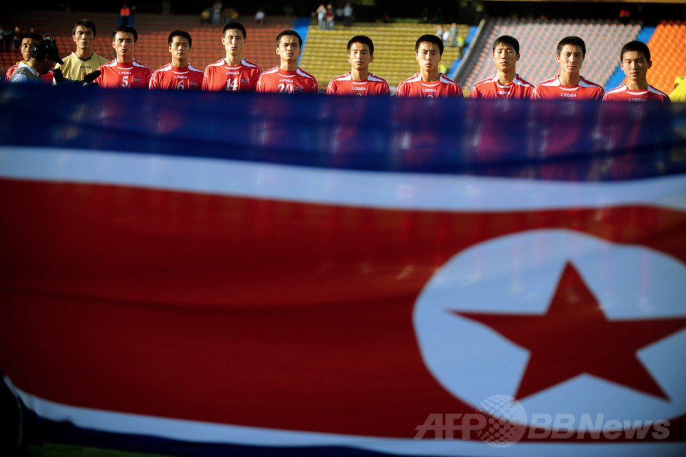 北朝鮮、サッカーW杯ブラジル大会の記念切手を発行 写真1枚 国際