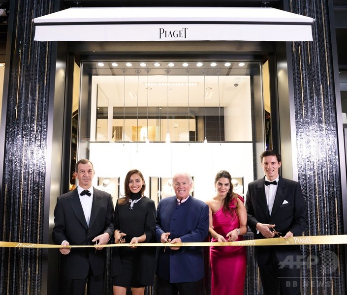 ピアジェ 銀座本店グランドオープン、長谷川潤さんも祝福