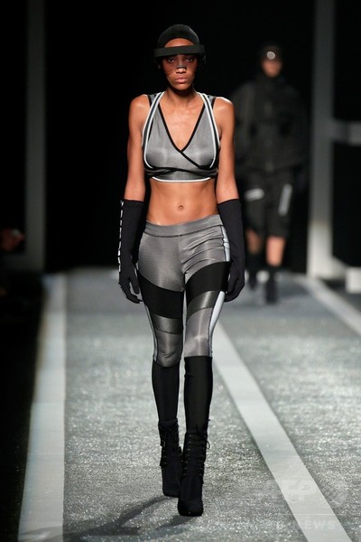 Alexander Wang × H＆M、ニューヨークで発売記念イベント開催